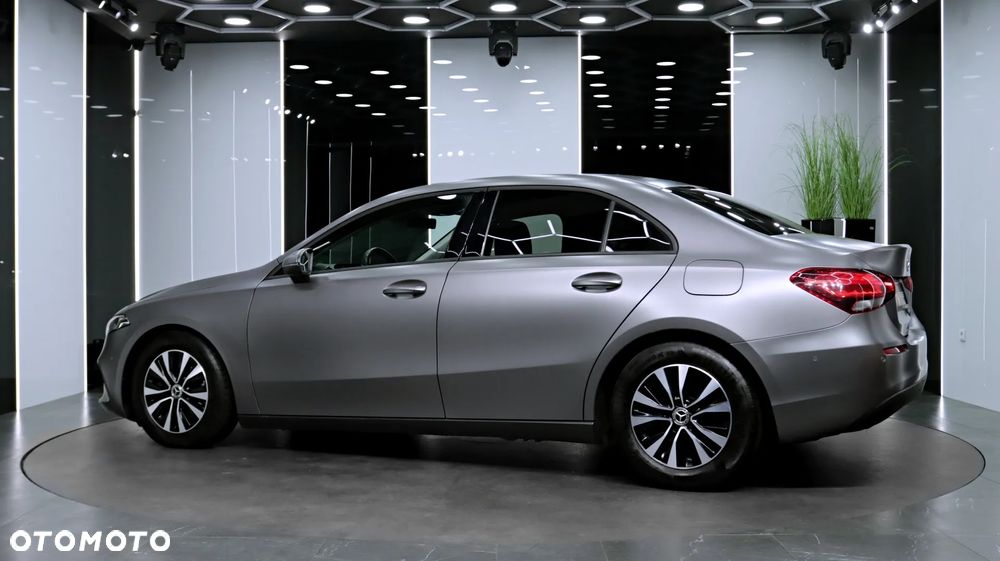 Mercedes-Benz Klasa A 200 d 8G-DCT - 6