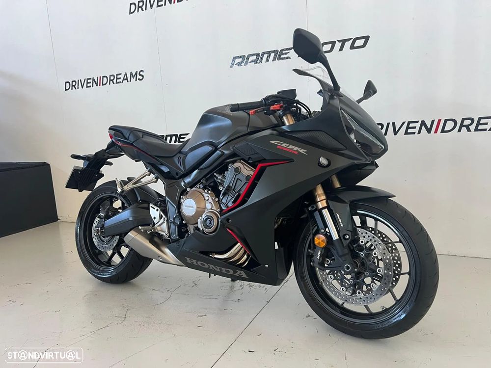 Honda CBR 650R - 4