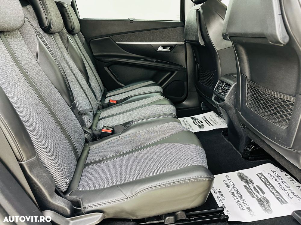 Peugeot 5008 PureTech 130 Allure - 17