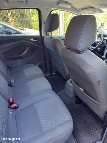 Ford C-MAX - 12