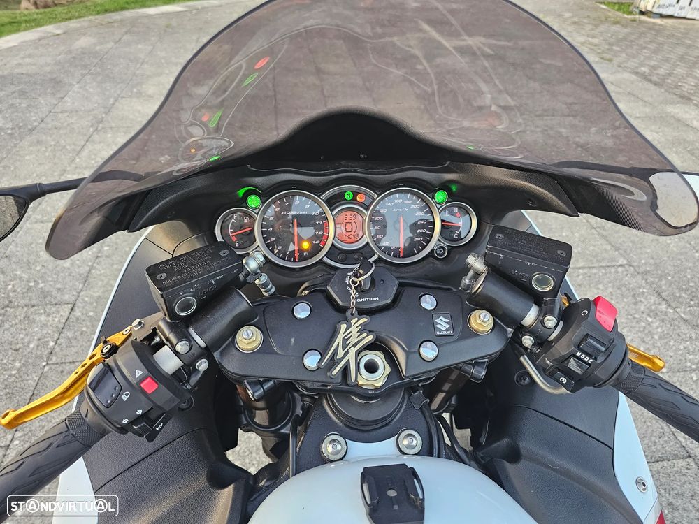 Suzuki Hayabusa - 5