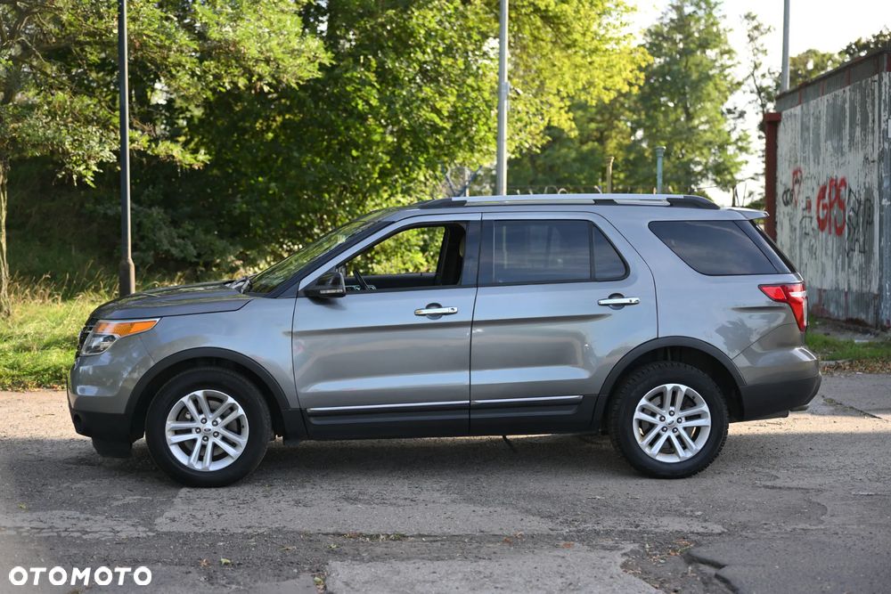 Ford Explorer - 15
