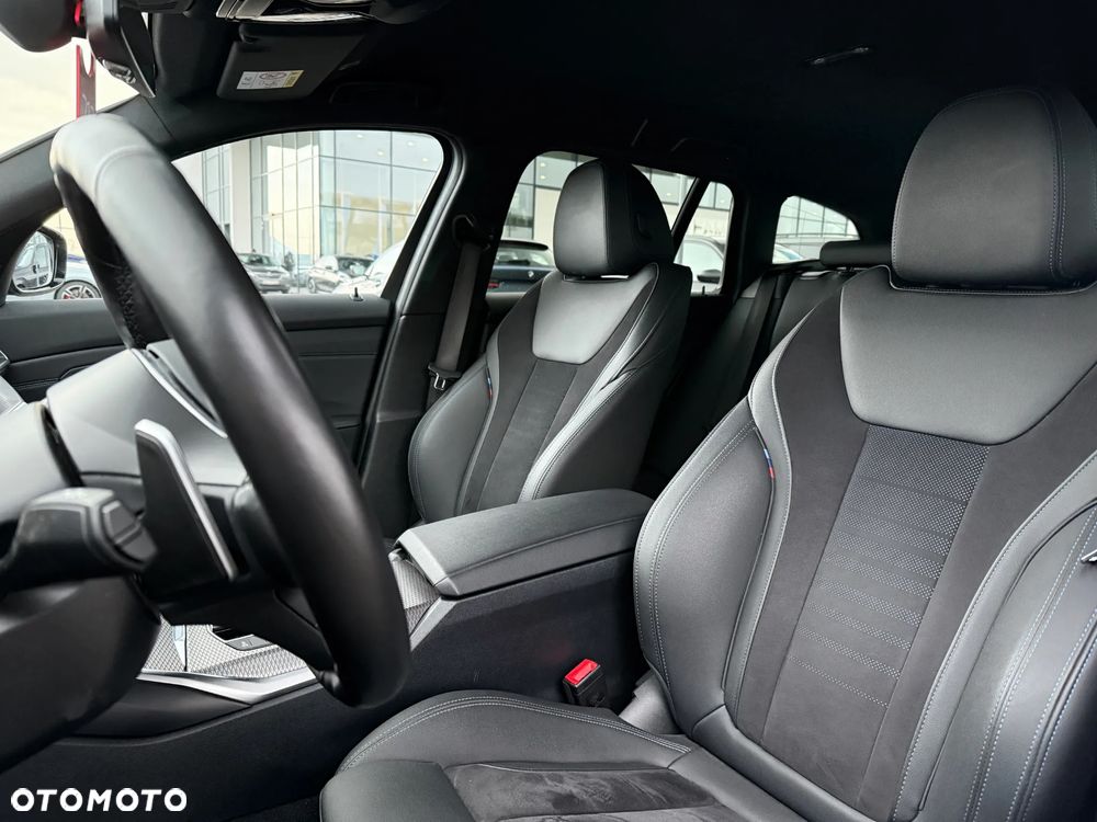 BMW Seria 3 320d xDrive M Sport Sport - 27