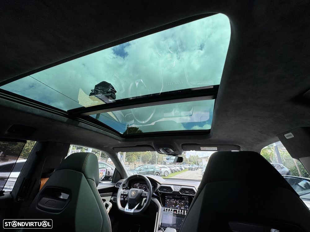 Lamborghini Urus 4.0 V8 - 2