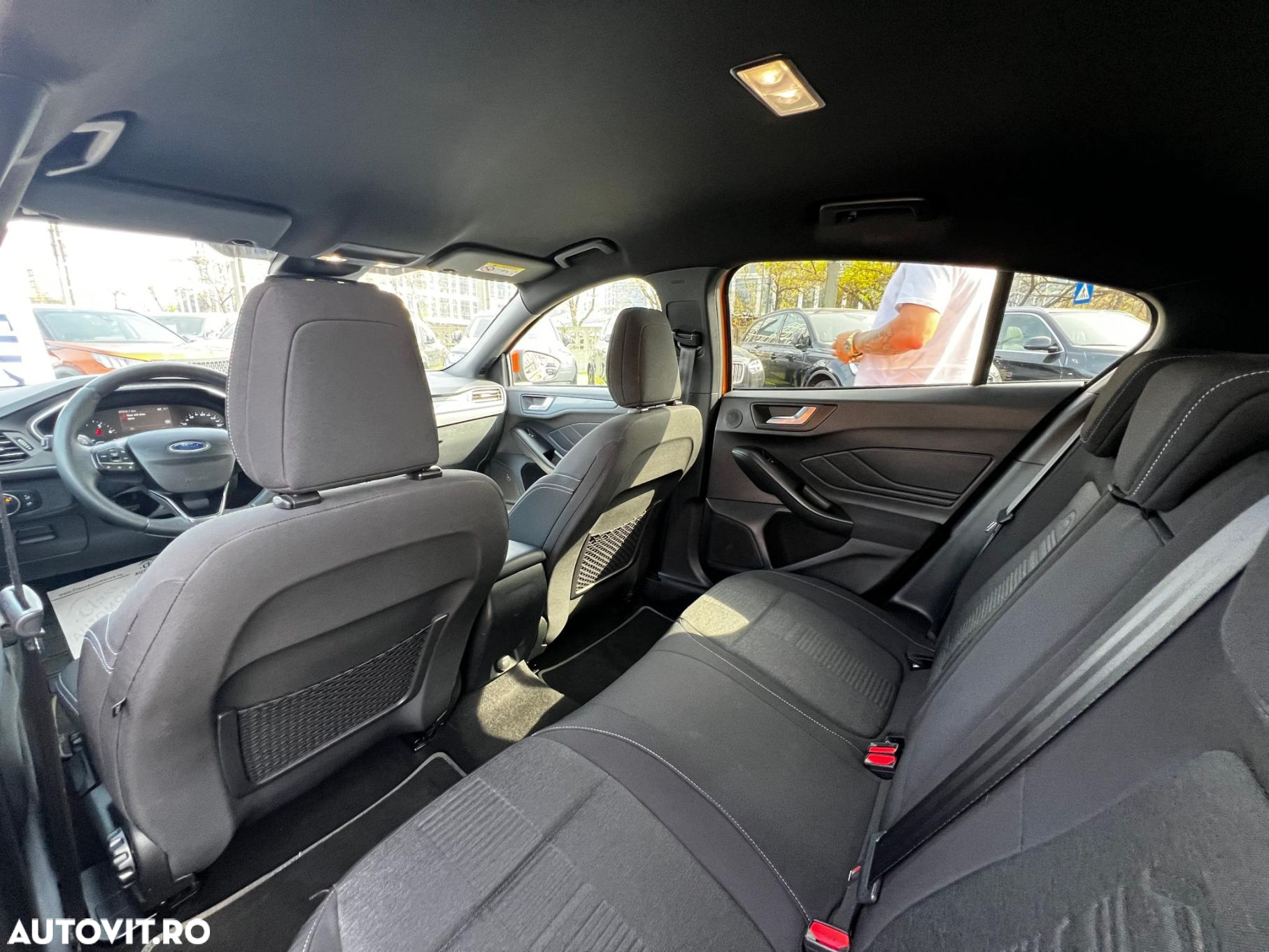 Ford Focus - 17
