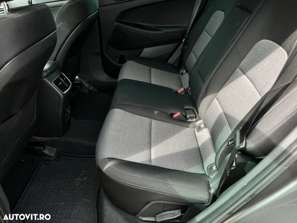 Hyundai Tucson - 12
