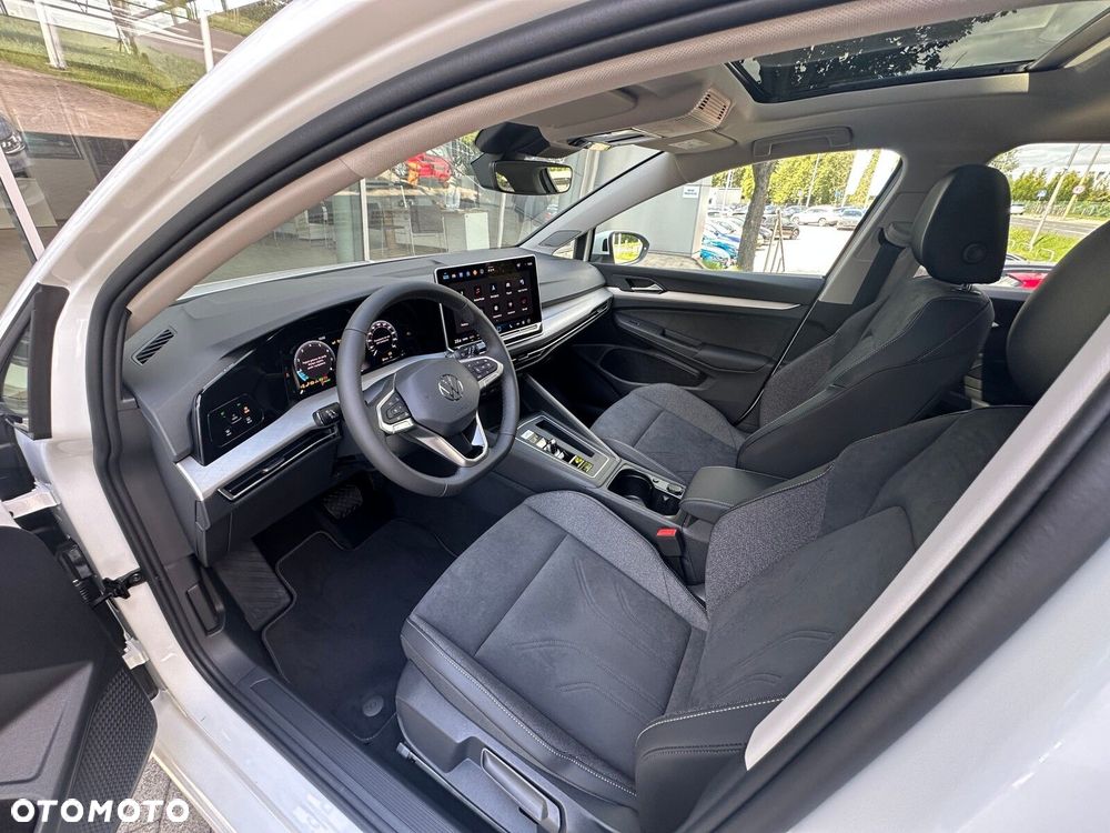Volkswagen Golf 1.5 eTSI mHEV Life Plus DSG - 11