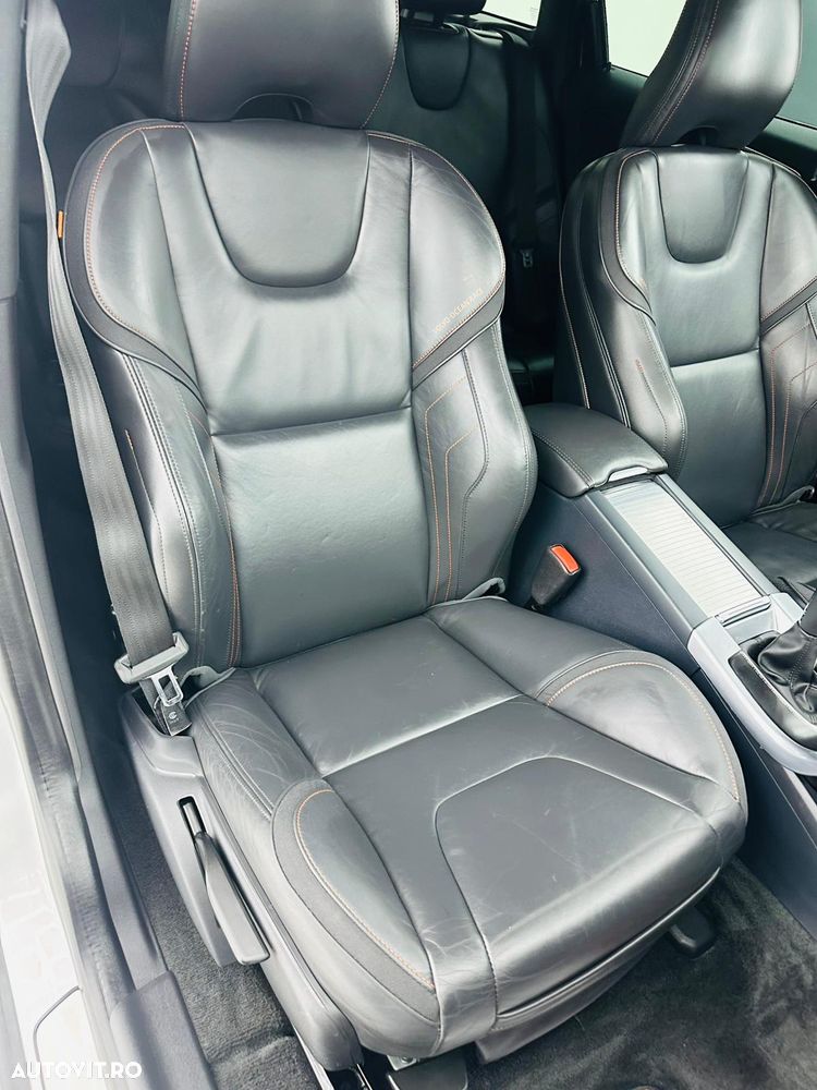 Volvo XC 60 D3 Ocean Race - 17