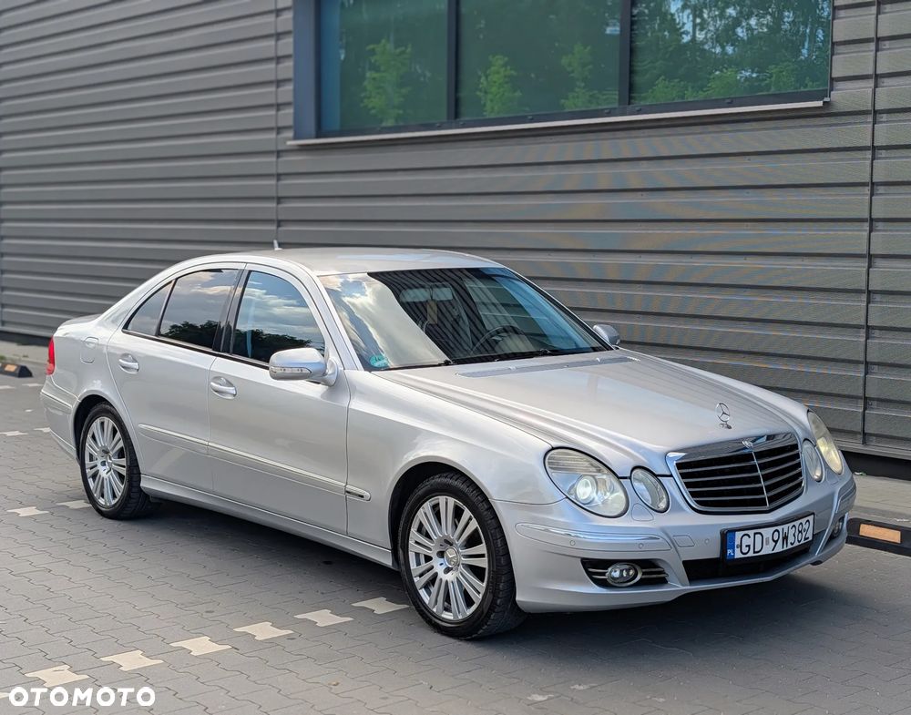 Mercedes-Benz Klasa E 300 BLUETEC Avantgarde - 11