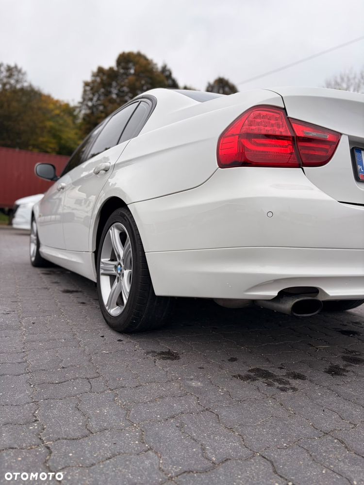 BMW Seria 3 320i - 19