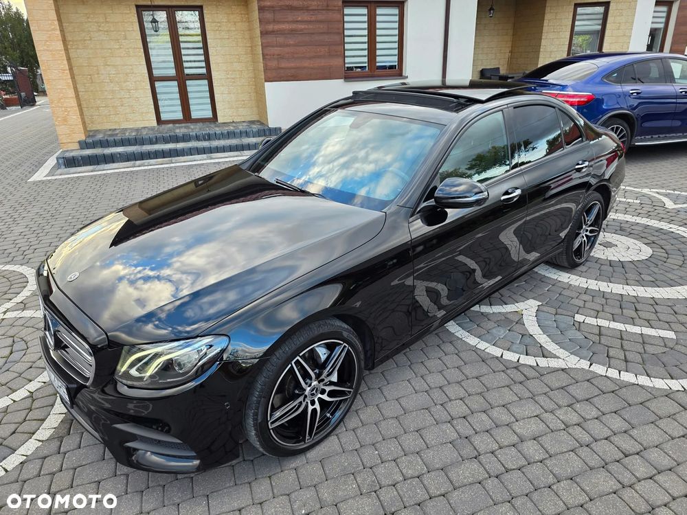Mercedes-Benz Klasa E 220 d 4-Matic 9G-TRONIC - 6