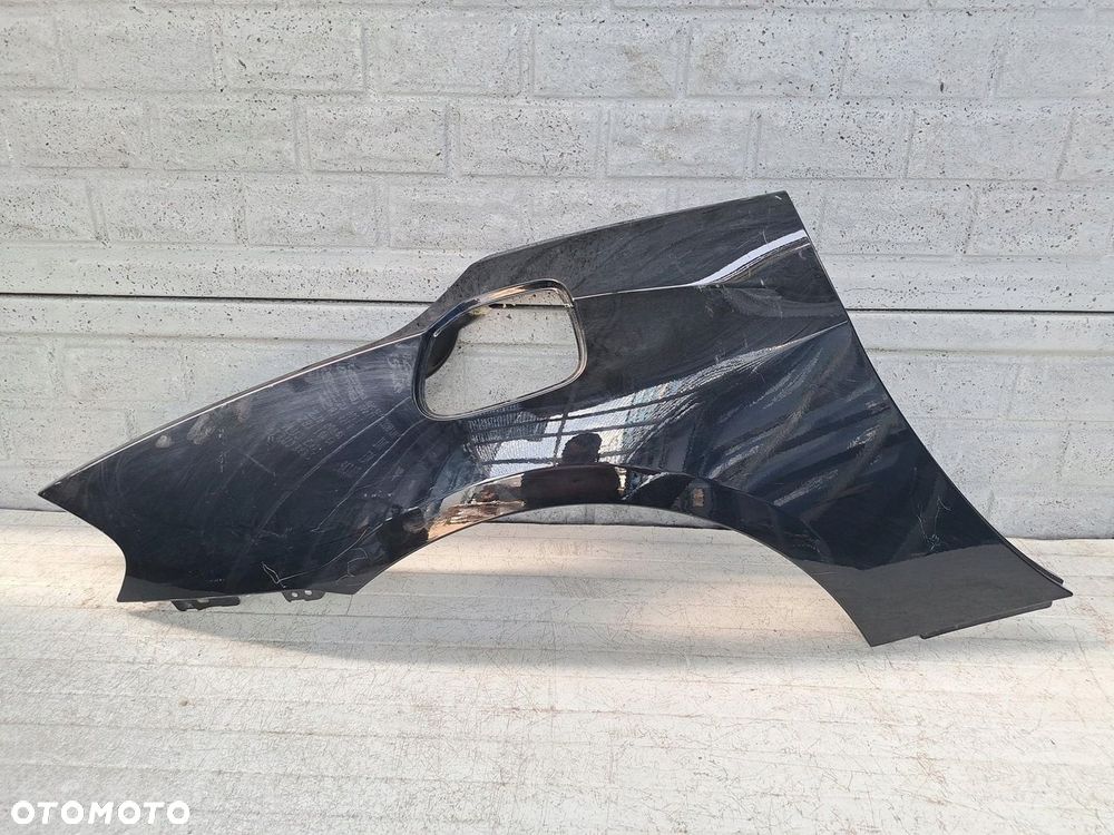 BMW E89 Z4 BŁOTNIK TYLNI PRAWY ORYGINAŁ