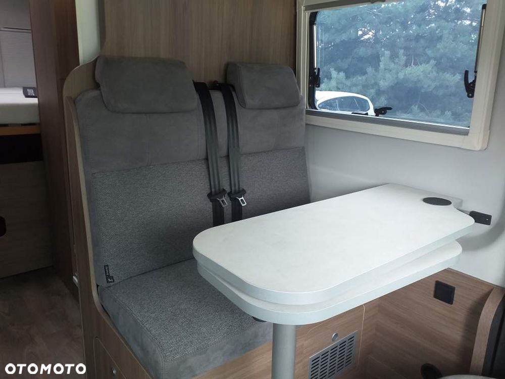 Ford Transit 4X4 CARADO  4 - Osobowy - 15
