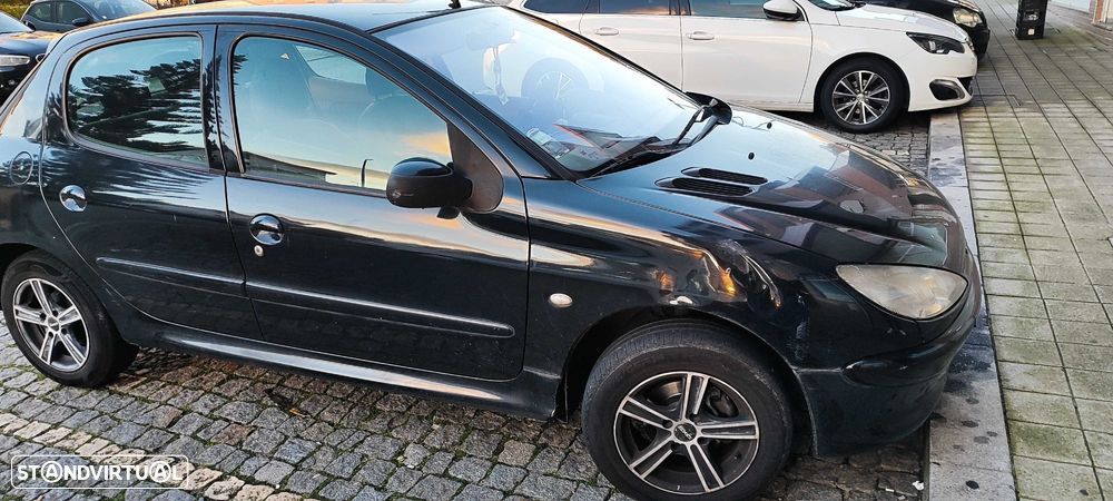 Peugeot 206 1.4 HDi ColorLine — fotografia 7