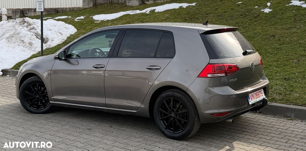 Volkswagen Golf 1.6 TDI DPF DSG MATCH - 5