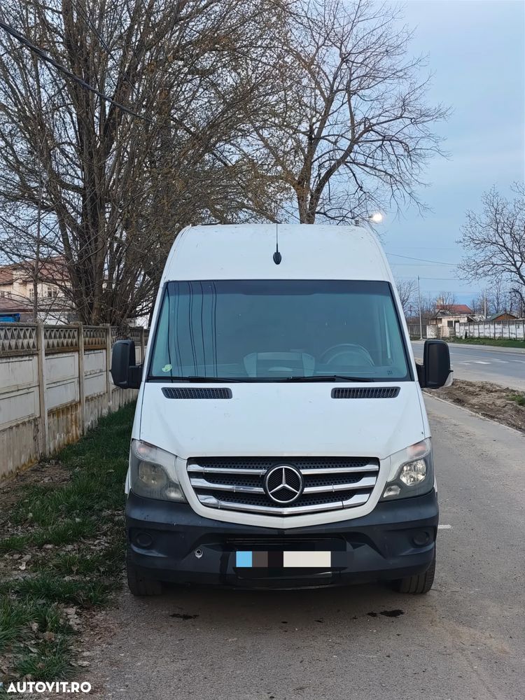 Mercedes-Benz Sprinter - 1