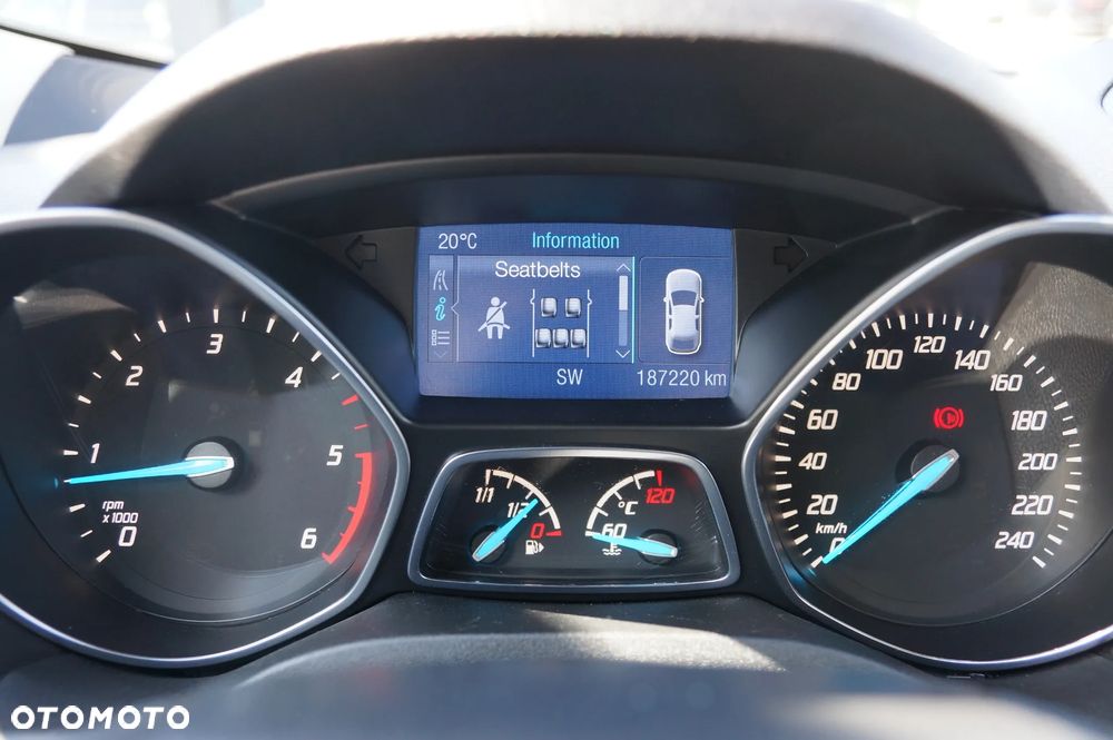 Ford Kuga 2.0 TDCi 4x4 Titanium - 17
