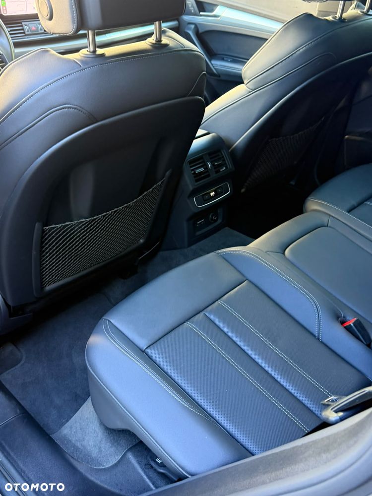 Audi Q5 45 TFSI quattro S tronic S line business - 36