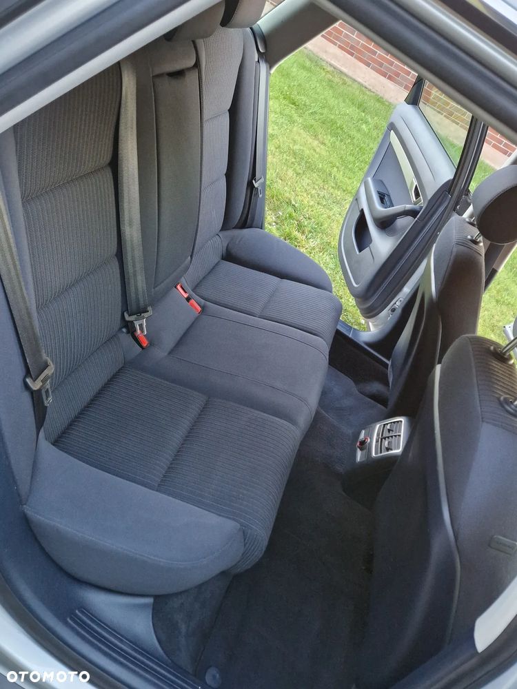 Audi A6 Avant 2.4 multitronic - 20