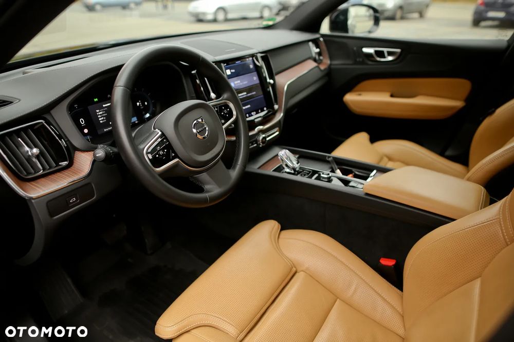 Volvo XC 60 B5 D AWD Geartronic Inscription - 18