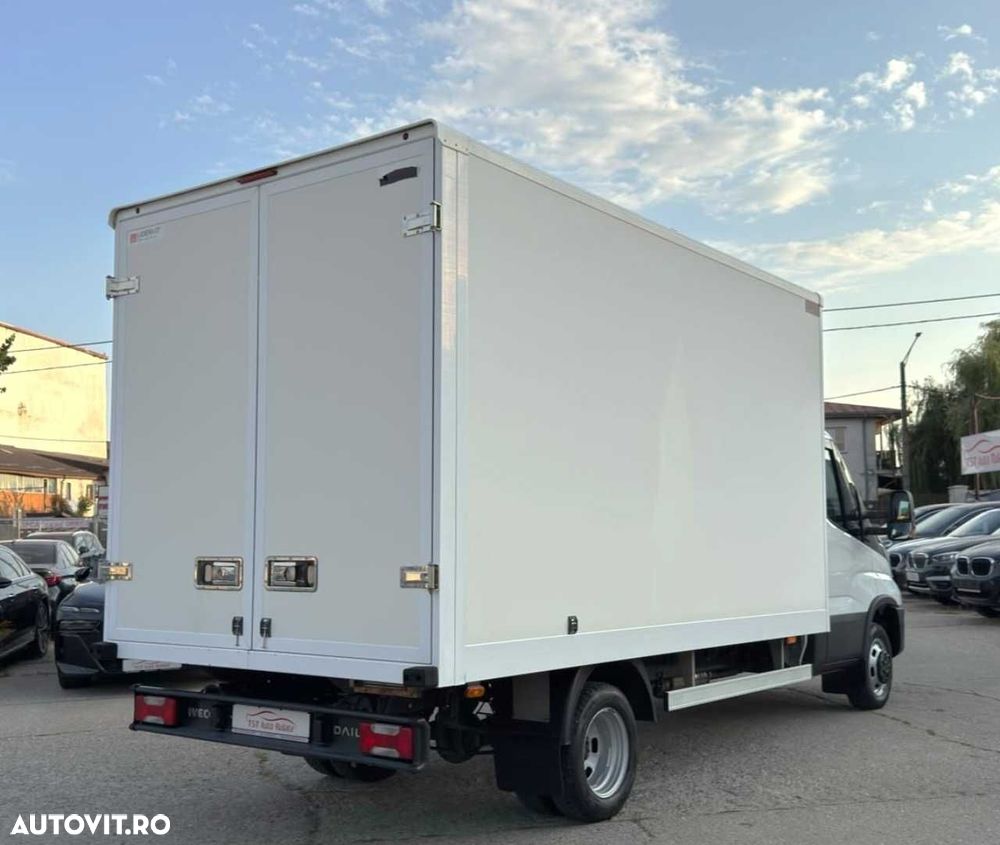 Iveco DAILY - 9