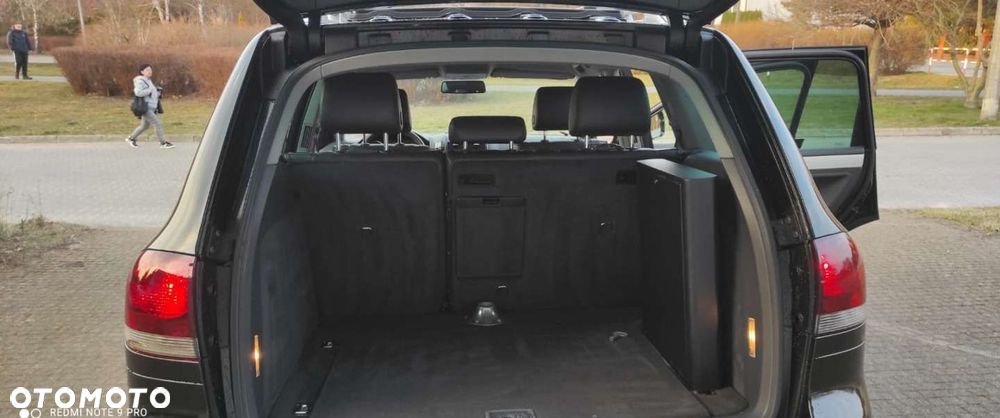 Volkswagen Touareg - 34