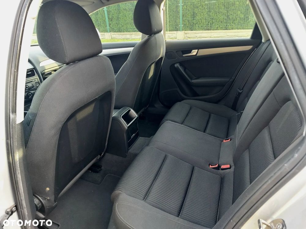 Audi A4 Limousine - 20