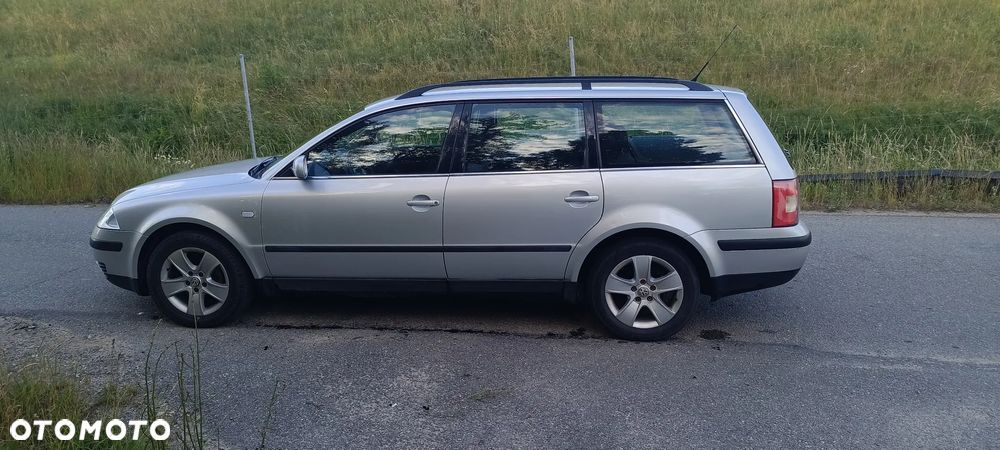 Volkswagen Passat Variant 1.6 - 7