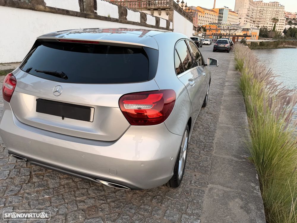 Mercedes-Benz A 200 CDI 4Matic 7G-DCT Urban - 6