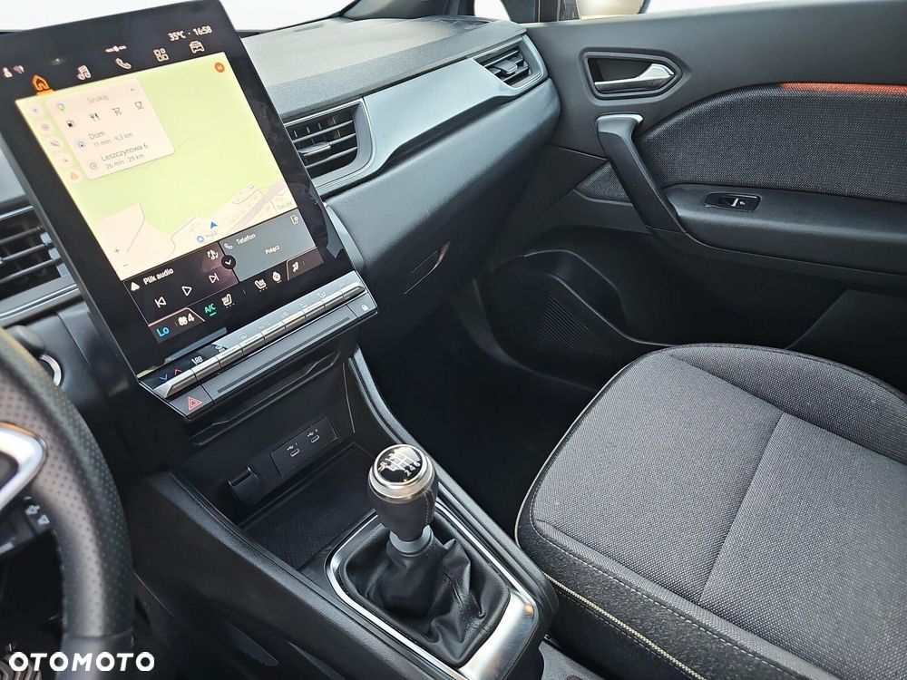Renault Captur - 19