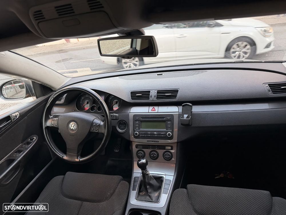 VW Passat Variant 2.0 TDi 4M Trend Pack - 20
