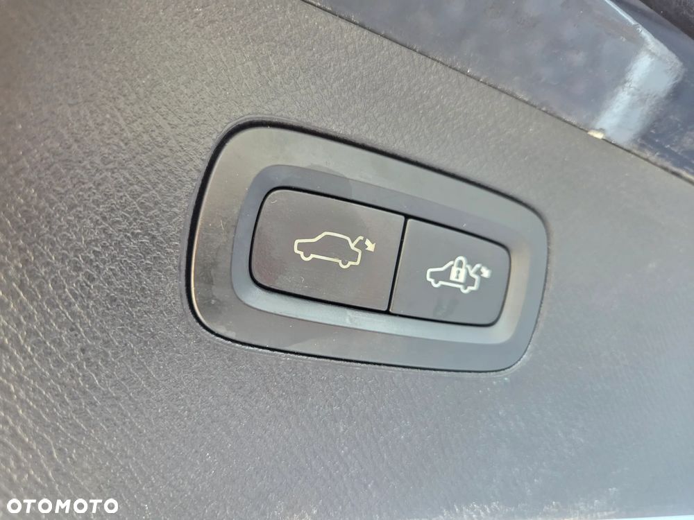 Volvo XC 90 T6 AWD Momentum 7os - 20