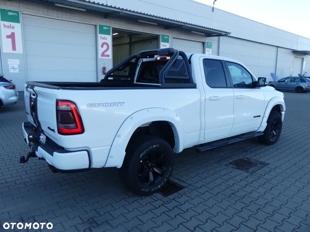 RAM 1500 - 12