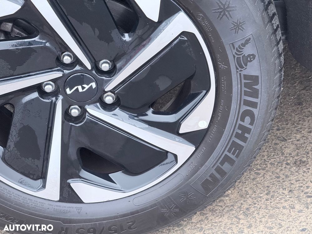 Kia Sportage 1.6 T-GDI HEV 6AT 4x2 Style - 24