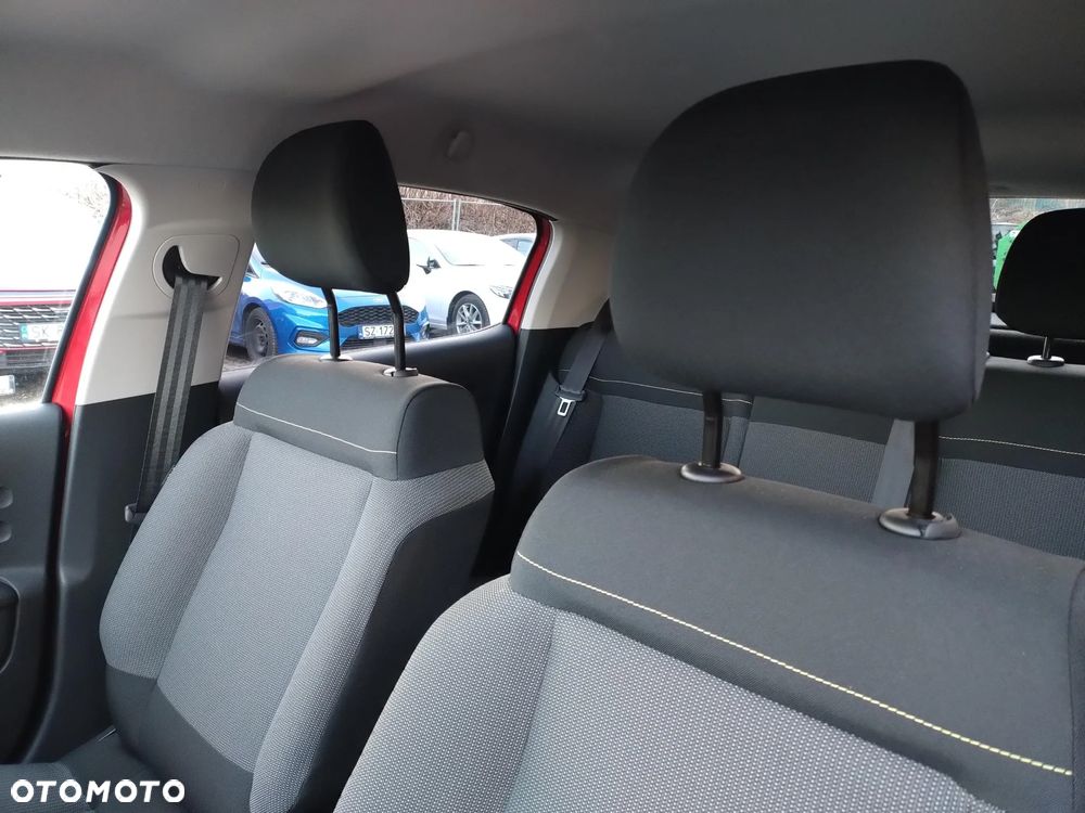 Citroën C3 1.2 PureTech Shine EAT6 - 13