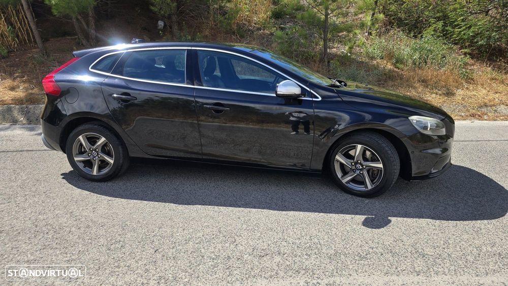 Volvo V40 2.0 D4 R-Design - 9