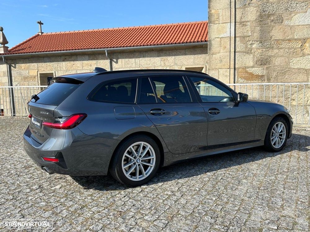 BMW 320 e Touring Auto - 27