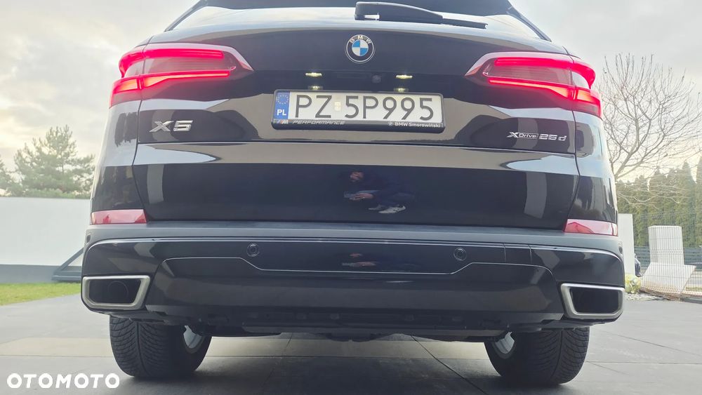 BMW X5 xDrive25d - 33