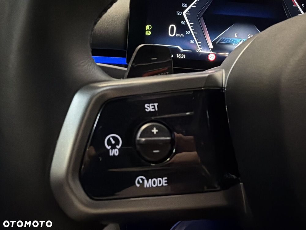 BMW Seria 5 - 28
