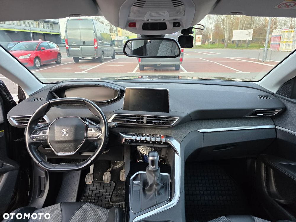 Peugeot 3008 1.6 BlueHDi Allure S&S - 17