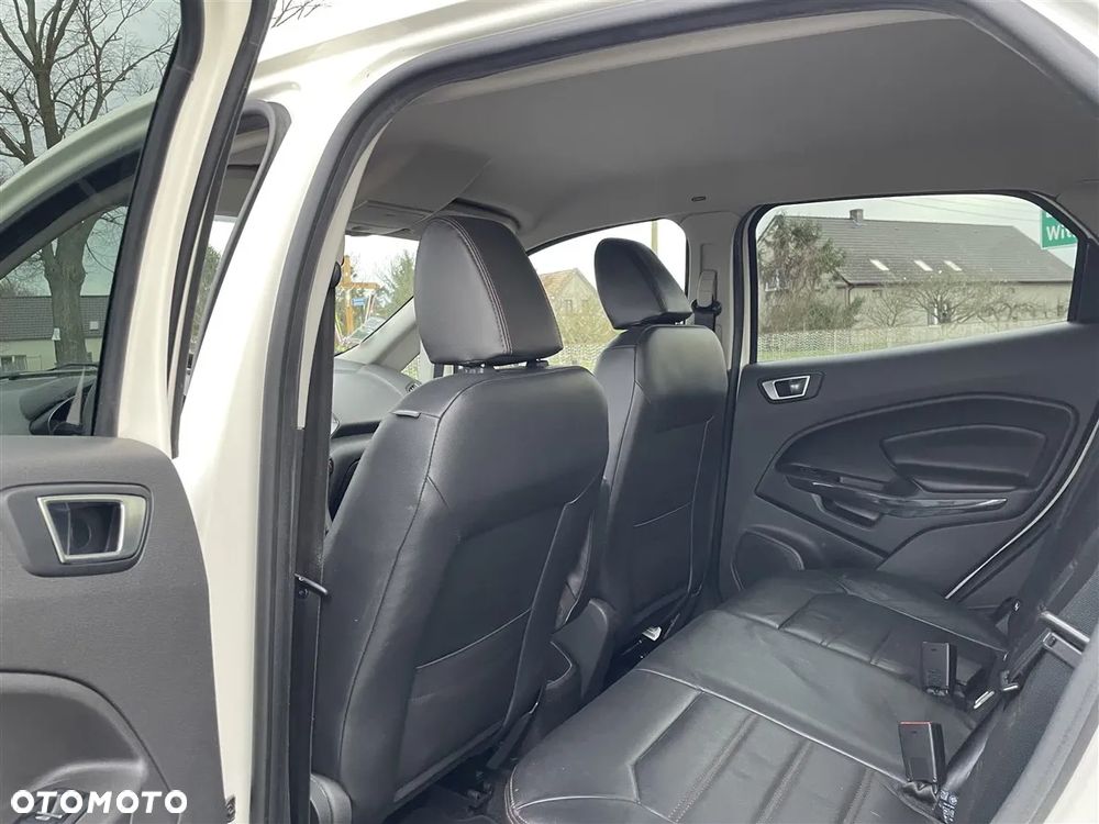 Ford EcoSport - 25