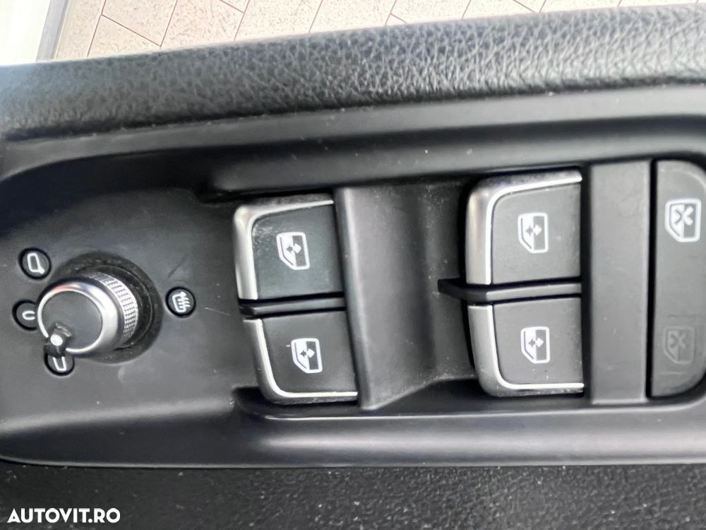 Audi Q2 1.0 TFSI S tronic Basic - 9