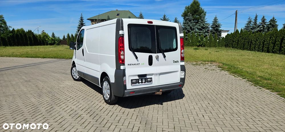 Renault Trafic - 21