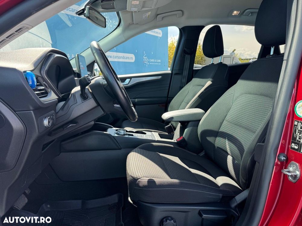 FORD Kuga 2022 — imagine 7