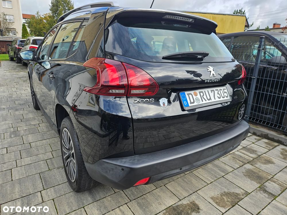 Peugeot 2008 - 6