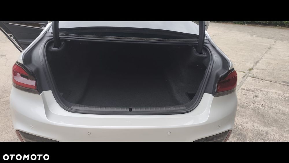 BMW Seria 5 530i Sport Line - 20