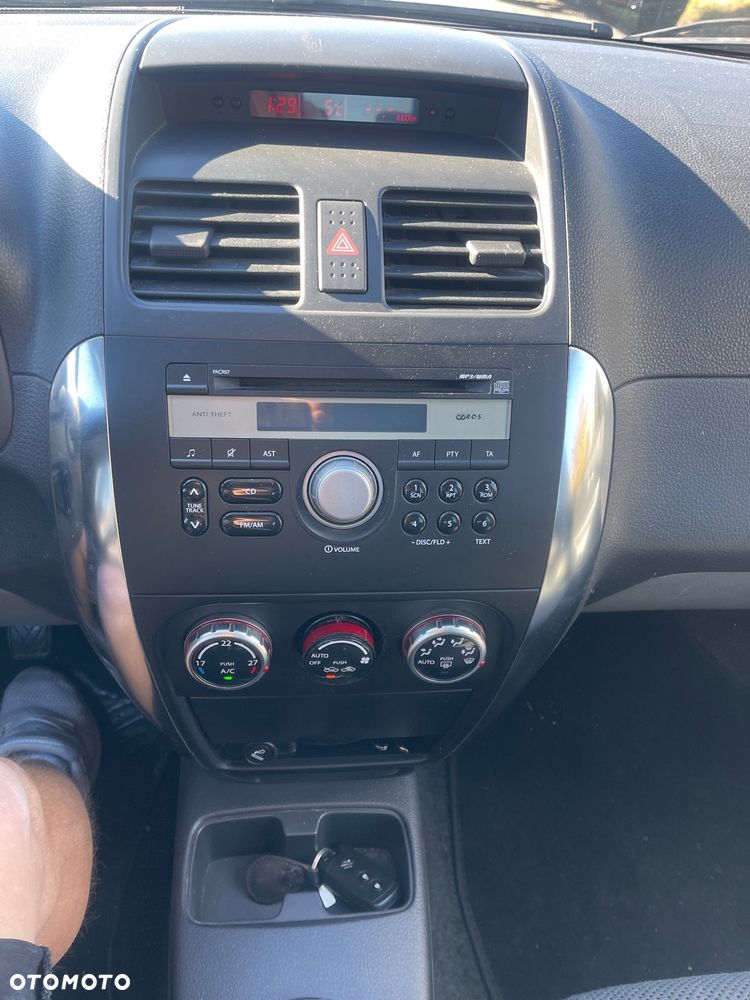Suzuki SX4 1.9 DDiS DPF 4x4 Club - 7