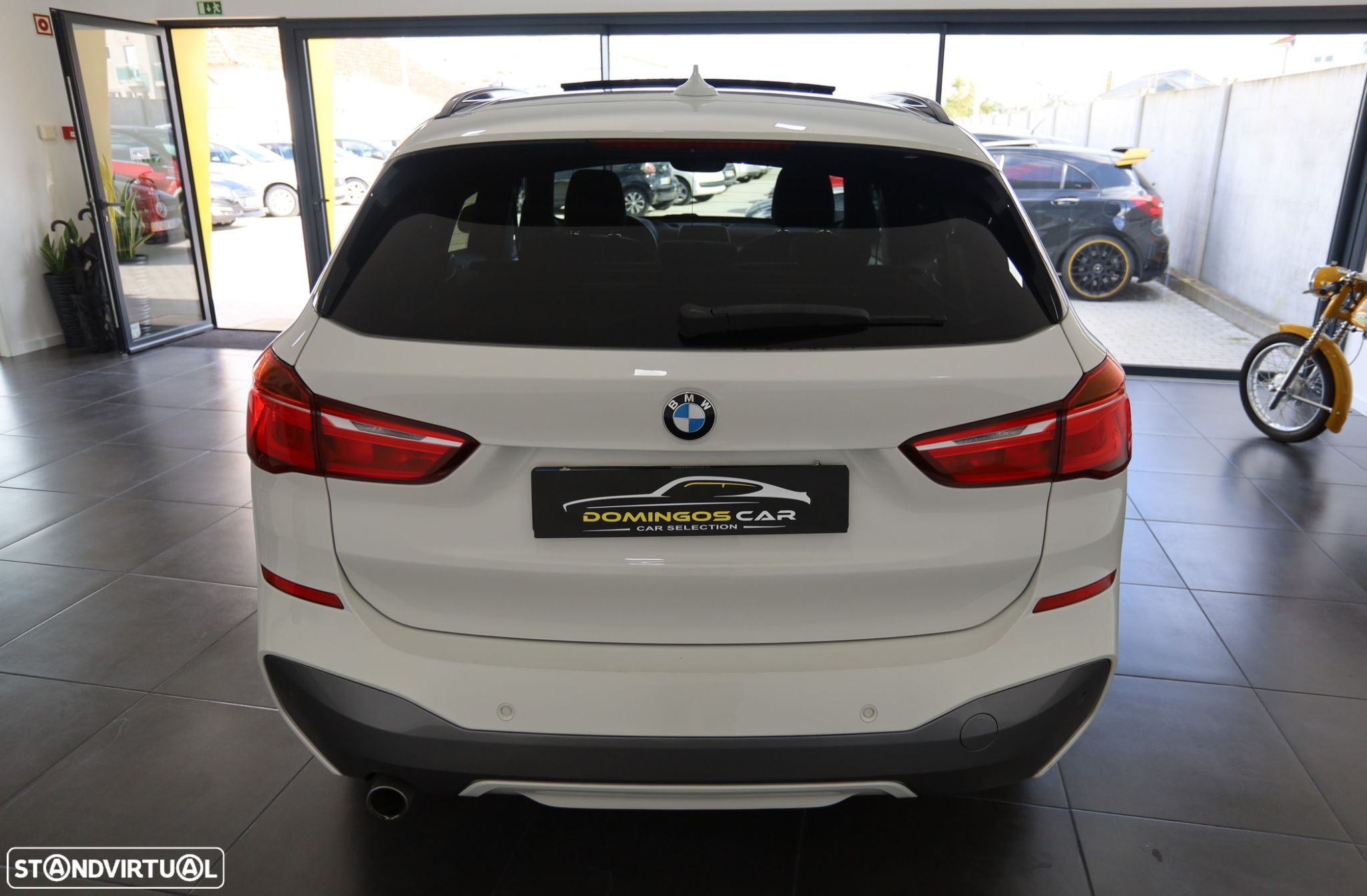 BMW X1 16 d sDrive Pack M - 6