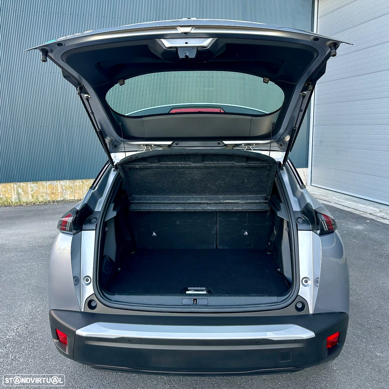 Peugeot e-2008 50 kWh Active Pack - 10