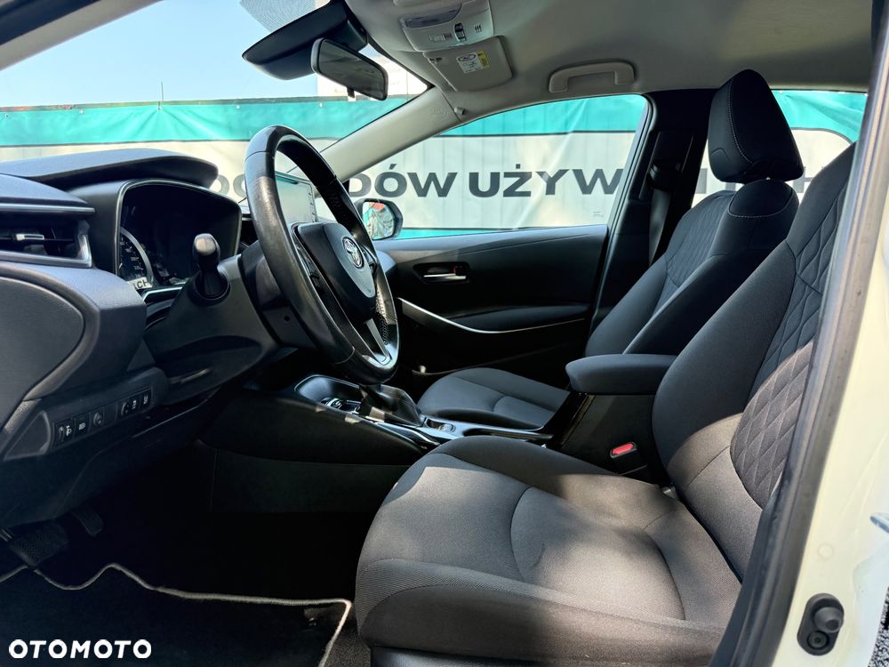 Toyota Corolla 1.8 Hybrid Comfort - 13